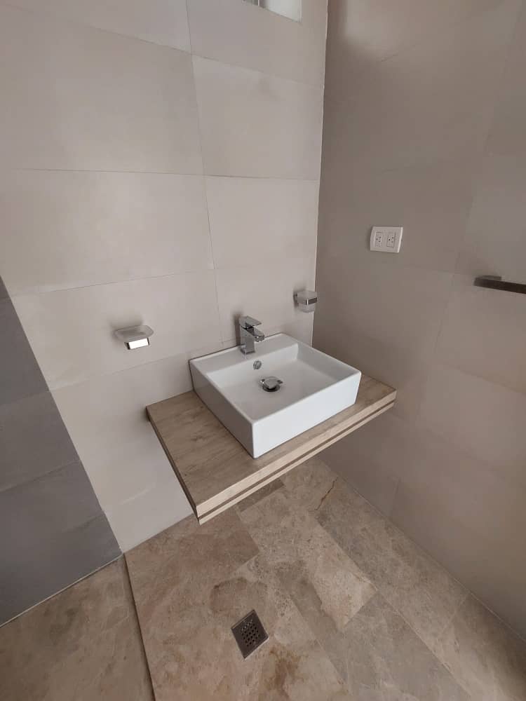 TOWNHOUSE EN CUMBRES DE GUATAPARO